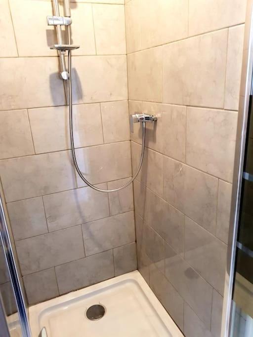 Le Jeanne 4/6 Couchages, Wifi, Sanctuaire Apartment Lourdes Bagian luar foto